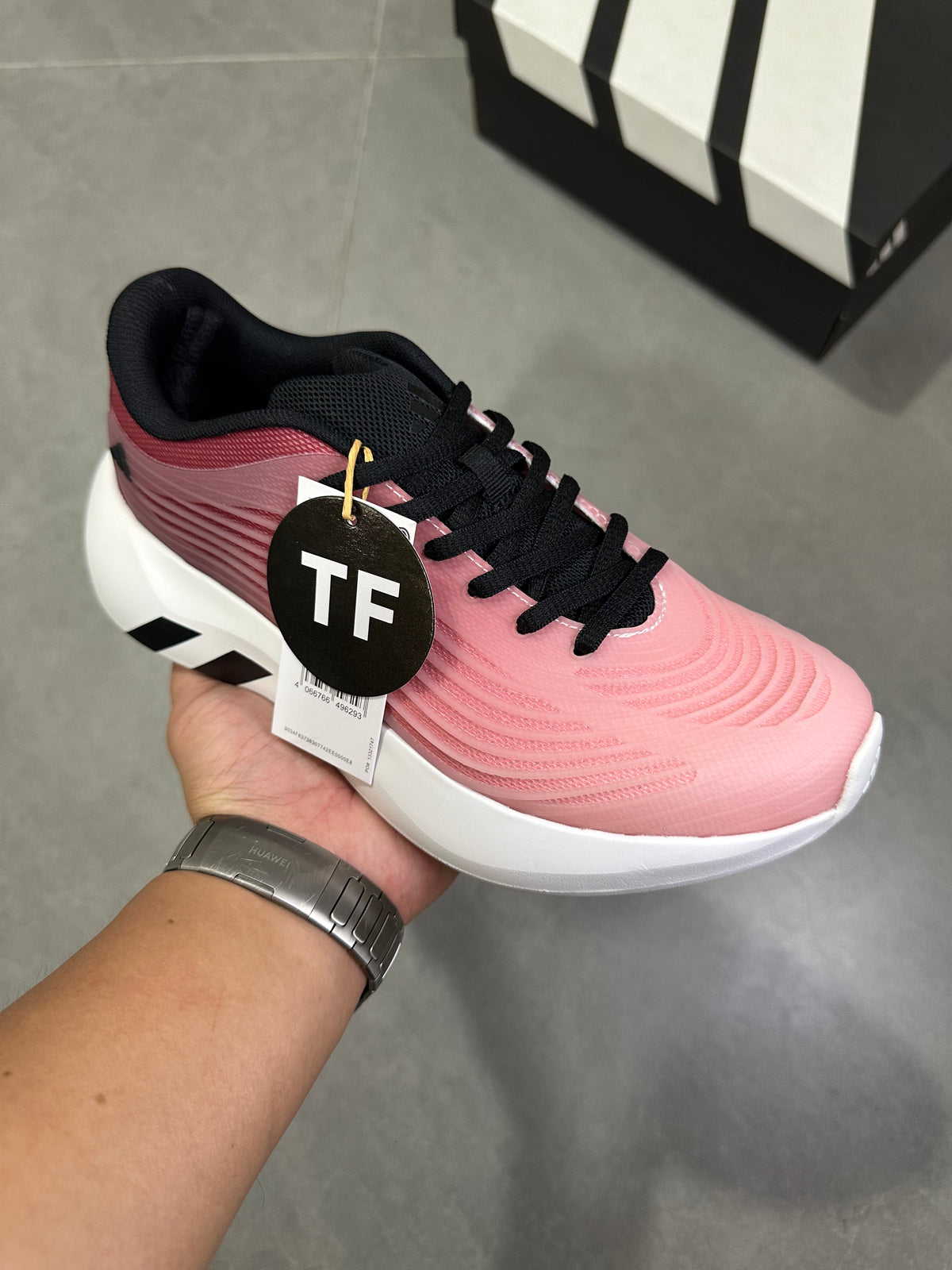 adidas KPU