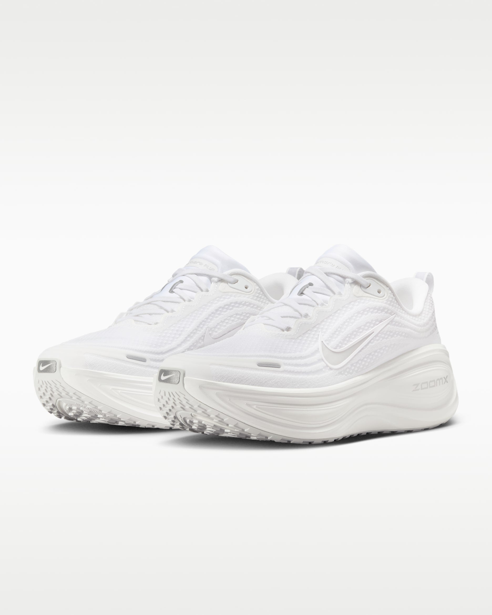 NIKE ZOOM X VOMERO Plus