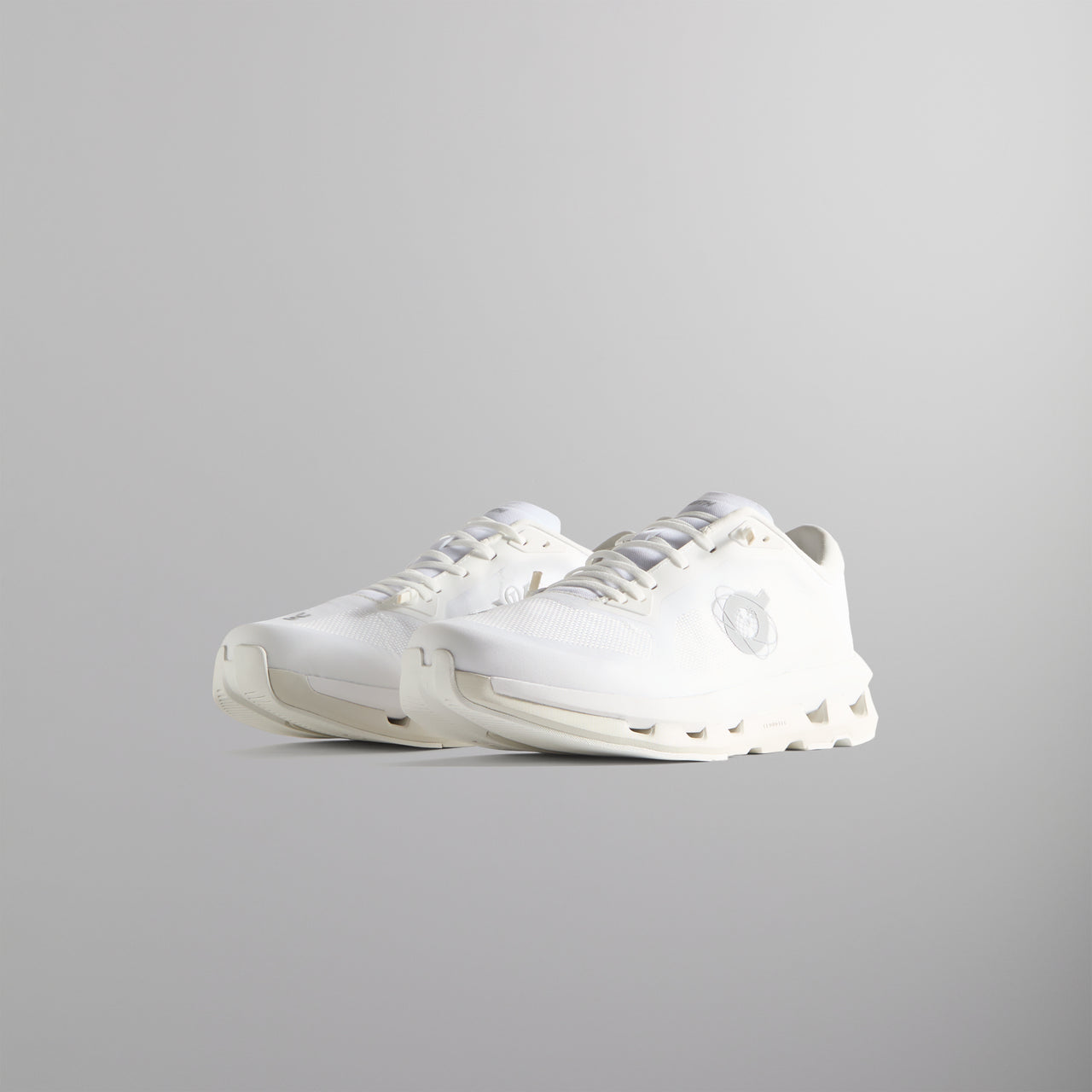 ON CLOUD ZONE X KITH