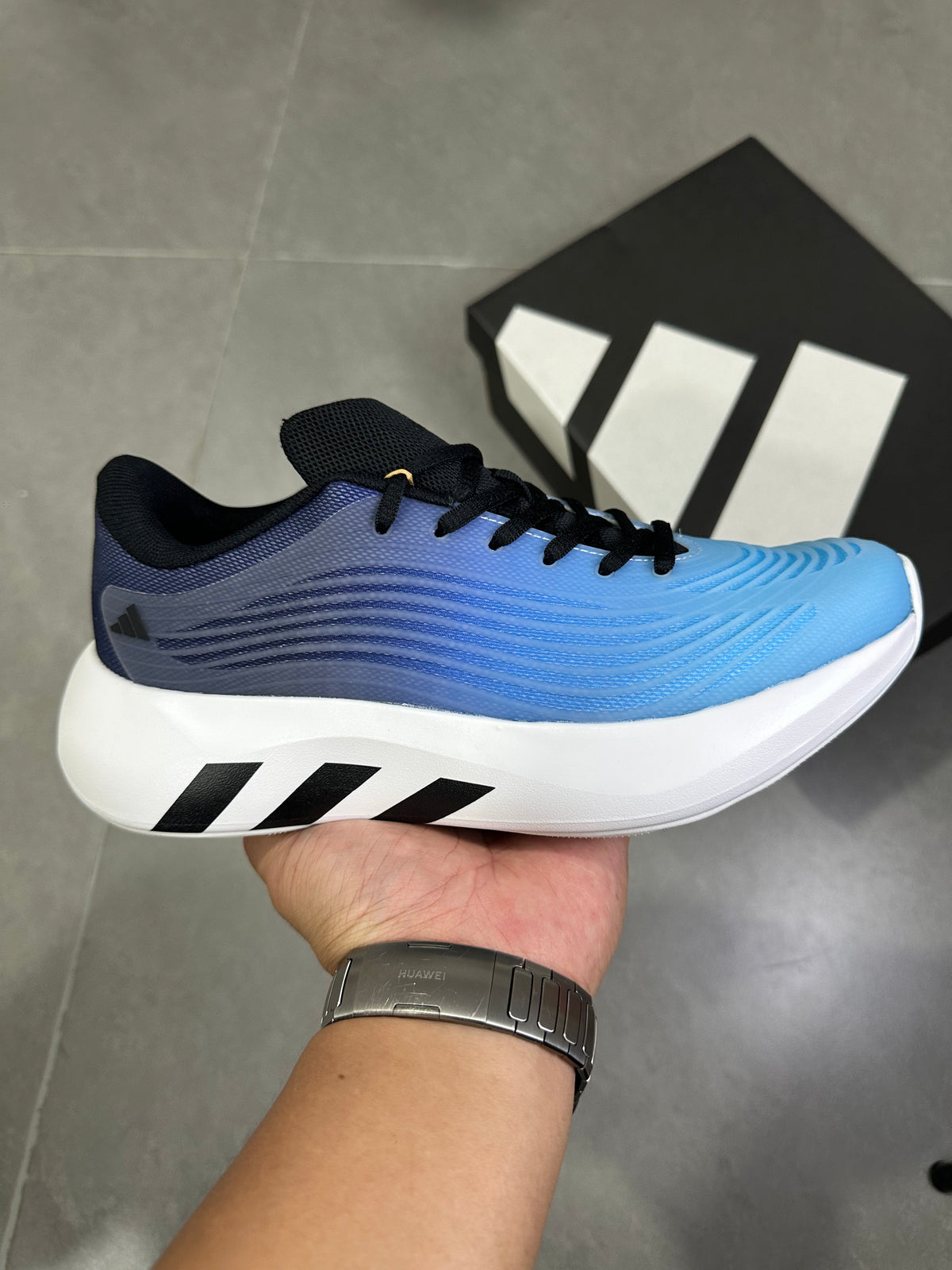 adidas KPU