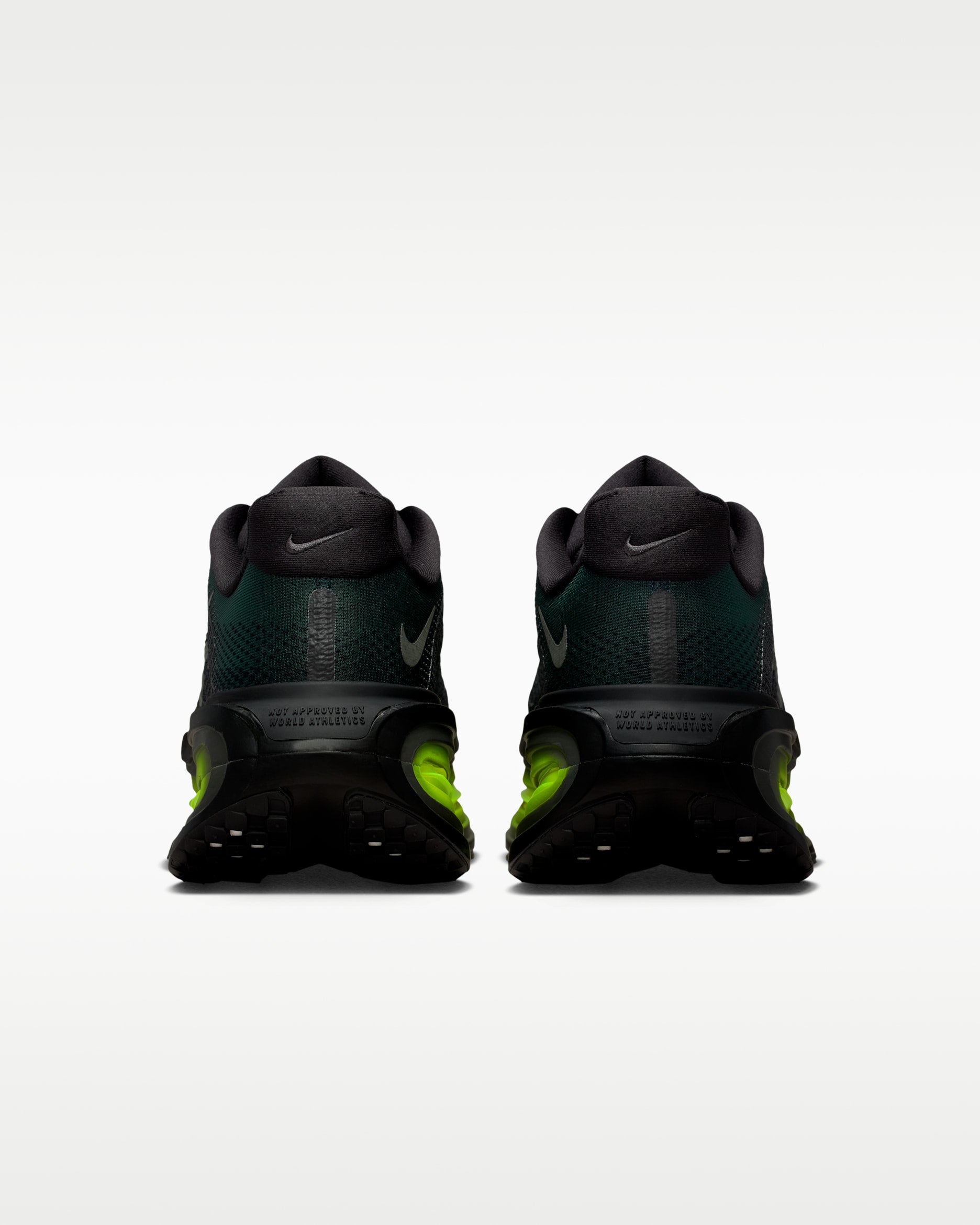 NIKE ZOOMX VOMERO PREMIUM