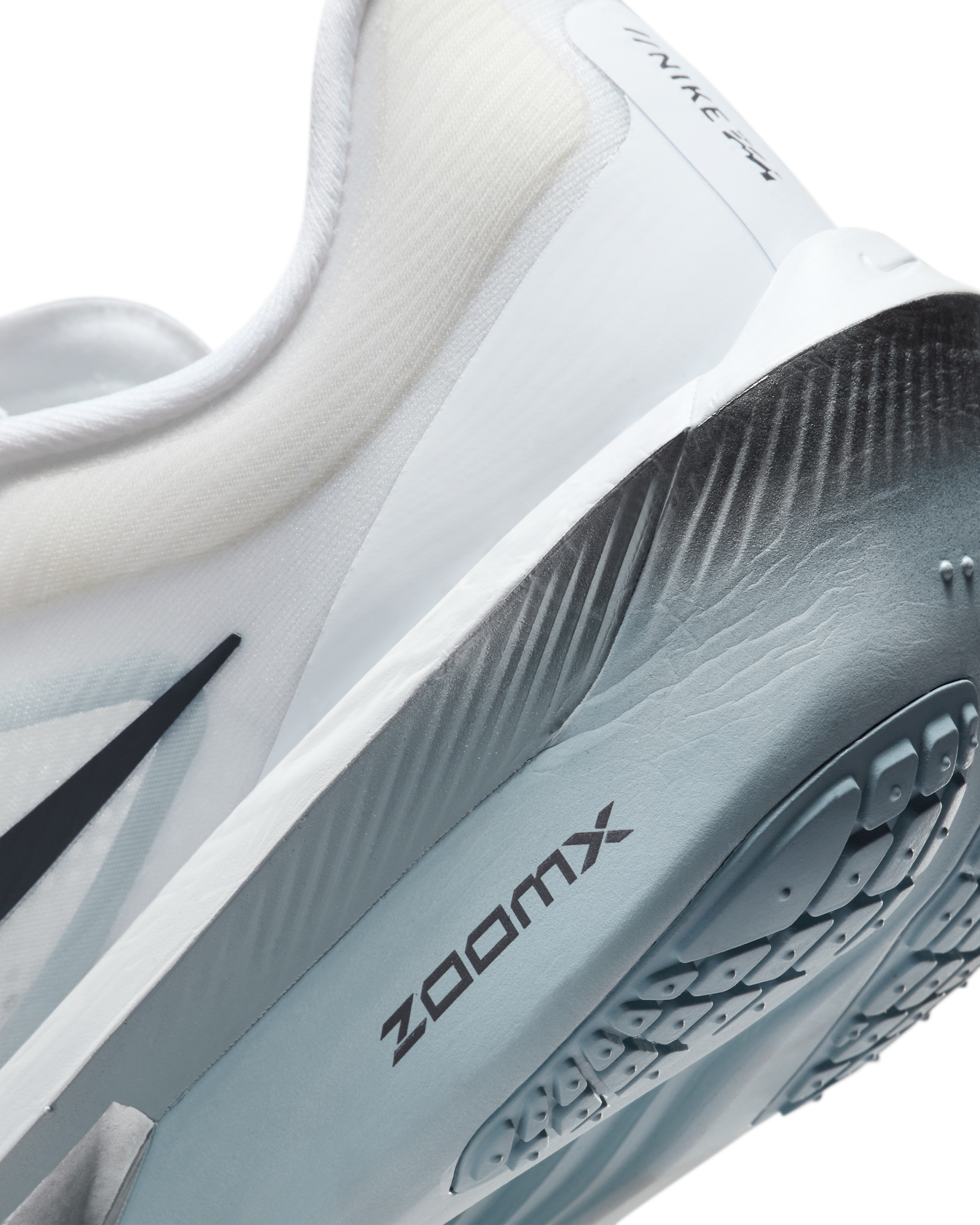 NIKE ZOOM X FLY 6